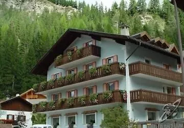 Hotel Piccolo Canazei